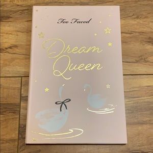 Too Faced Dream Queen Palette